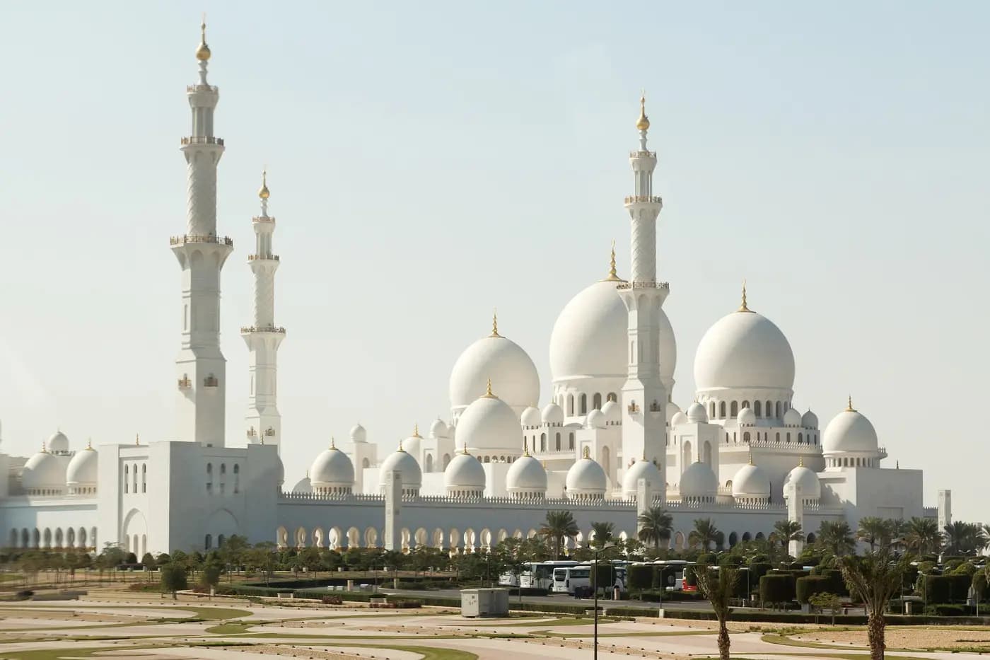 Courtyard of the Sheikh Zayed Grand Mosque